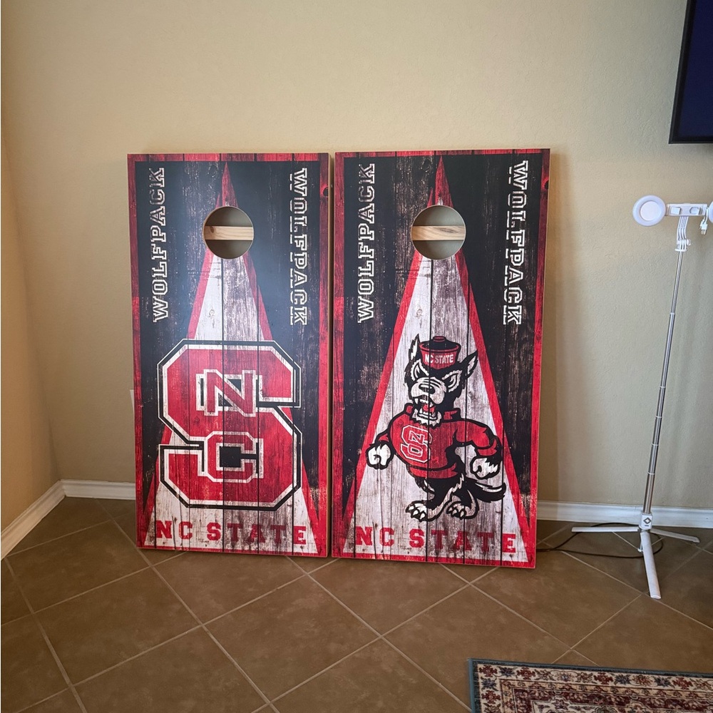 NC State Wolfpack Cornhole Set